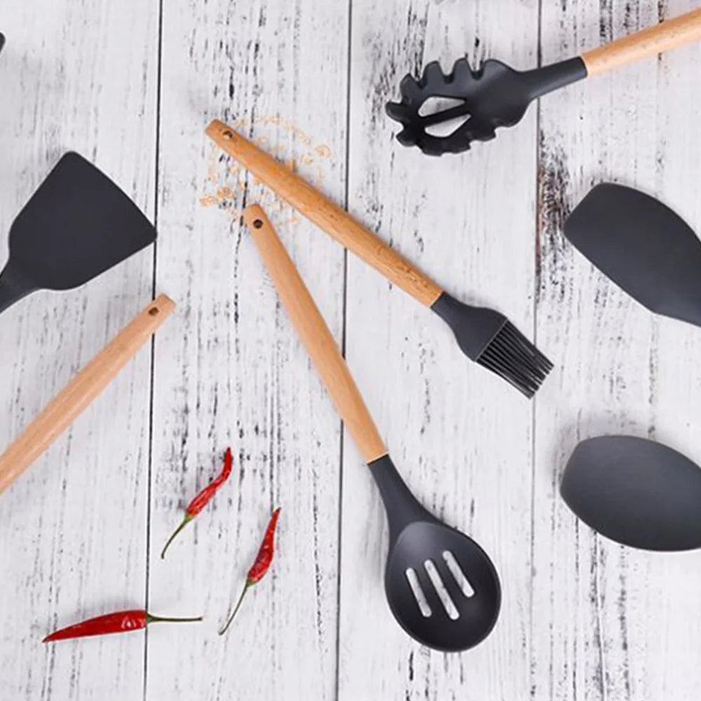 Silicone Cooking Utensil Set Wooden Handle Spatula Soup Spoon Brush Ladle Pasta Colander Non-Stick Silic Cookware Kitchen Tools