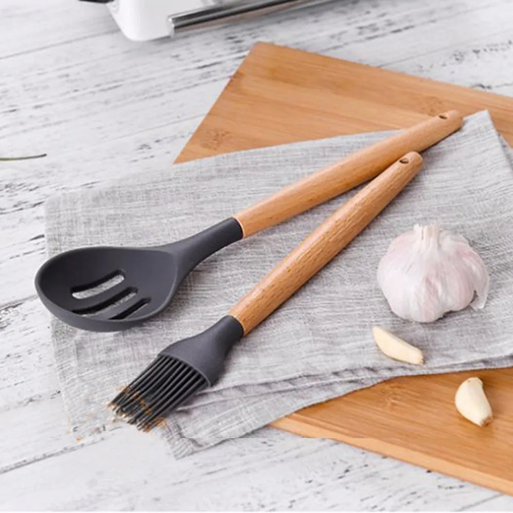 Silicone Cooking Utensil Set Wooden Handle Spatula Soup Spoon Brush Ladle Pasta Colander Non-Stick Silic Cookware Kitchen Tools